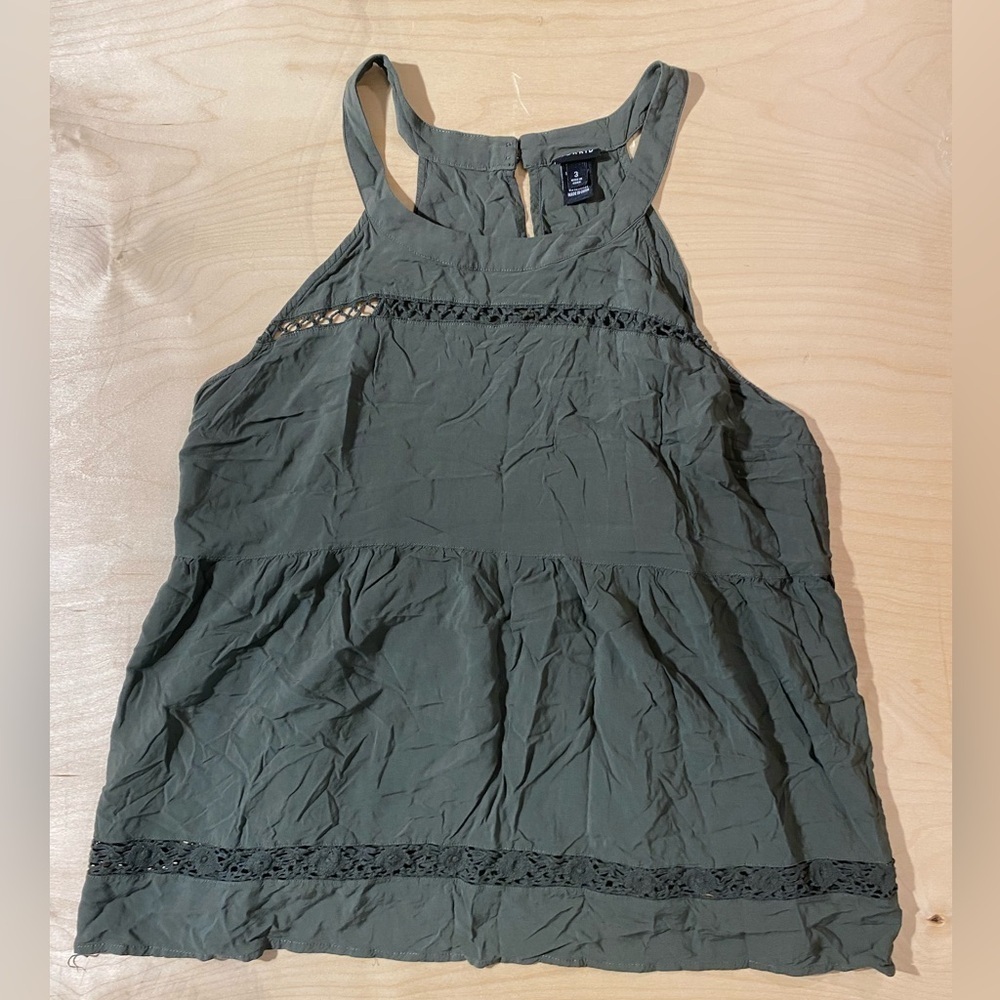 Torrid Tank size 3 (JD)